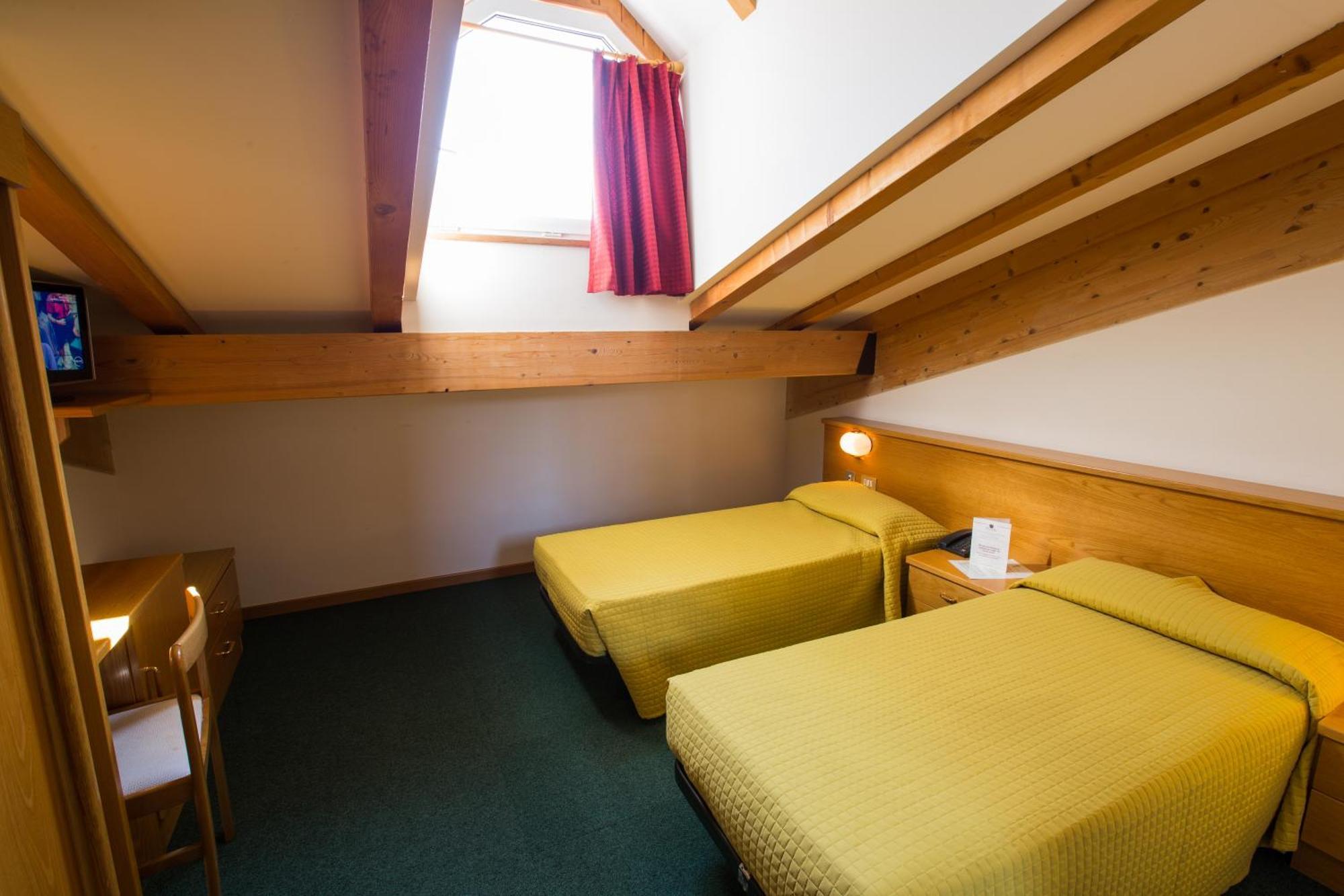 Hotel Fai ไฟเดลลาปากาเนลลา ห้อง รูปภาพ