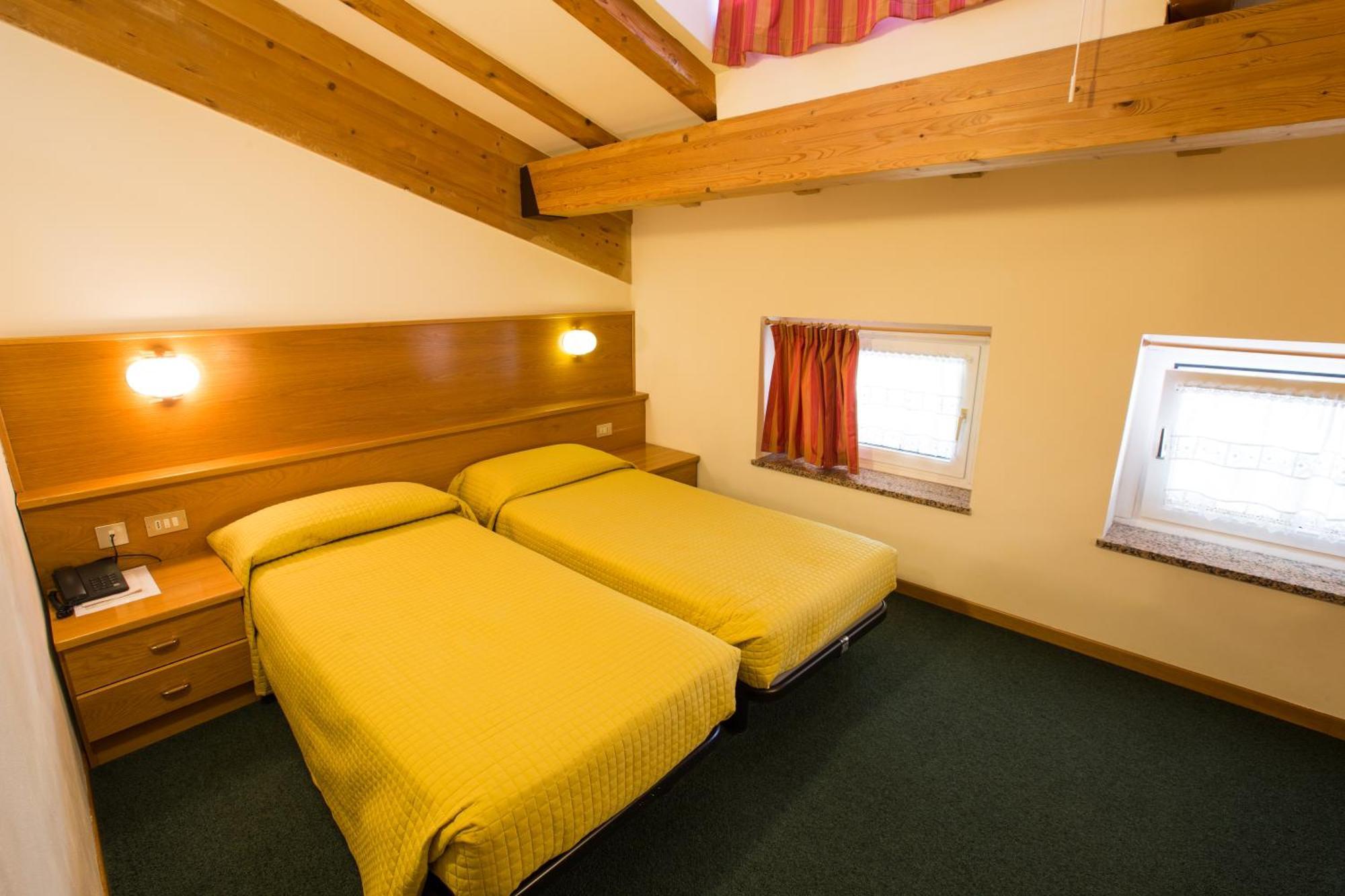 Hotel Fai ไฟเดลลาปากาเนลลา ห้อง รูปภาพ